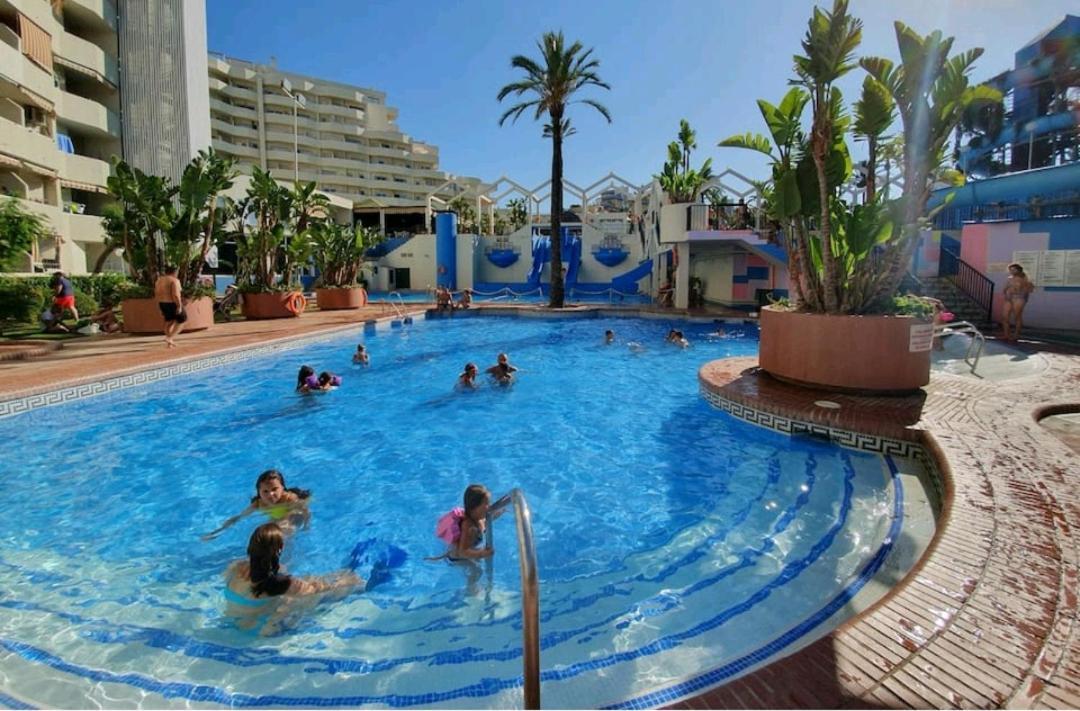 Benalbeach Apartamento Exclusivo Benalmadena Bagian luar foto