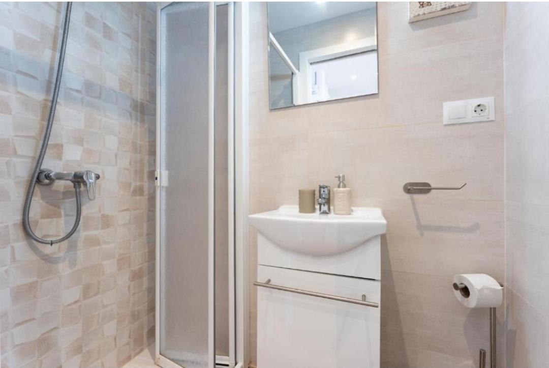 Benalbeach Apartamento Exclusivo Benalmadena Bagian luar foto